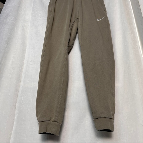 3/$20 💥 Vintage Nike 90’s Tan Athletic Cotton Sweatpants - Picture 5 of 15